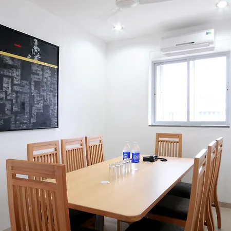 Deecobiz Hotel-2